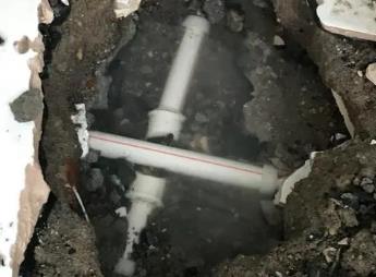 白塔阳台漏水维修公司为您分享楼上楼下漏水怎么处理